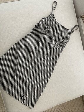 Cruella y2k 200’s gingham dress